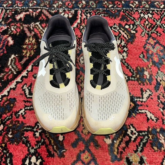 Cloud monster - Picture 2 of 5